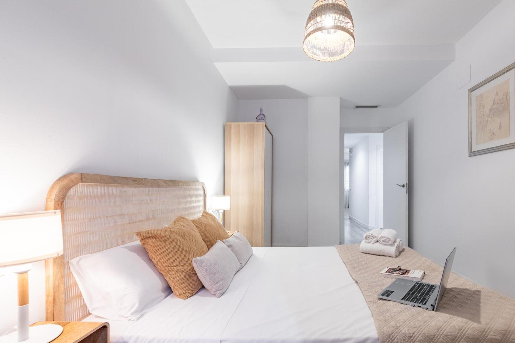 瓦伦西亚Travel Habitat Ayuntamiento公寓 外观 照片